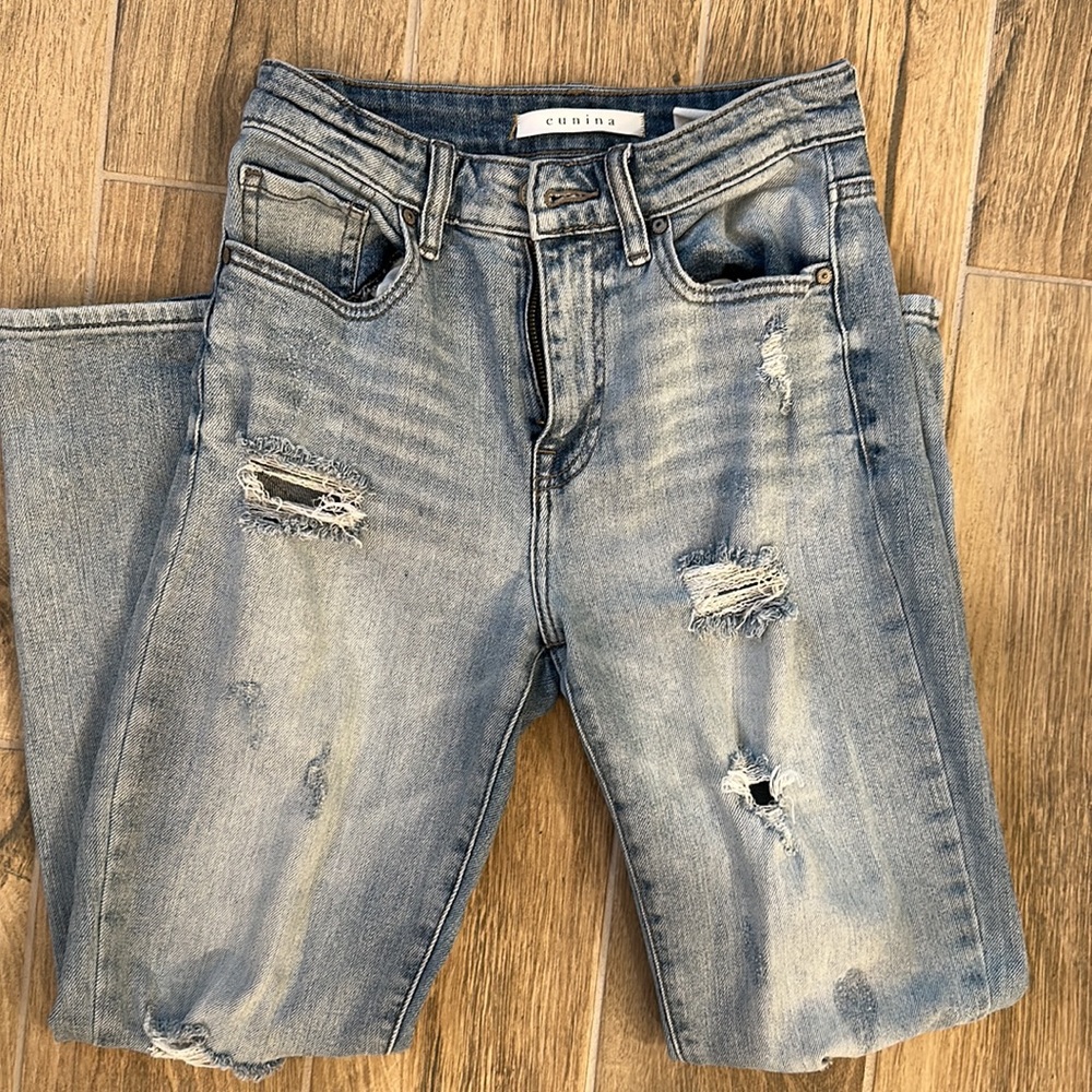 Jeans - Picture 2 of 6